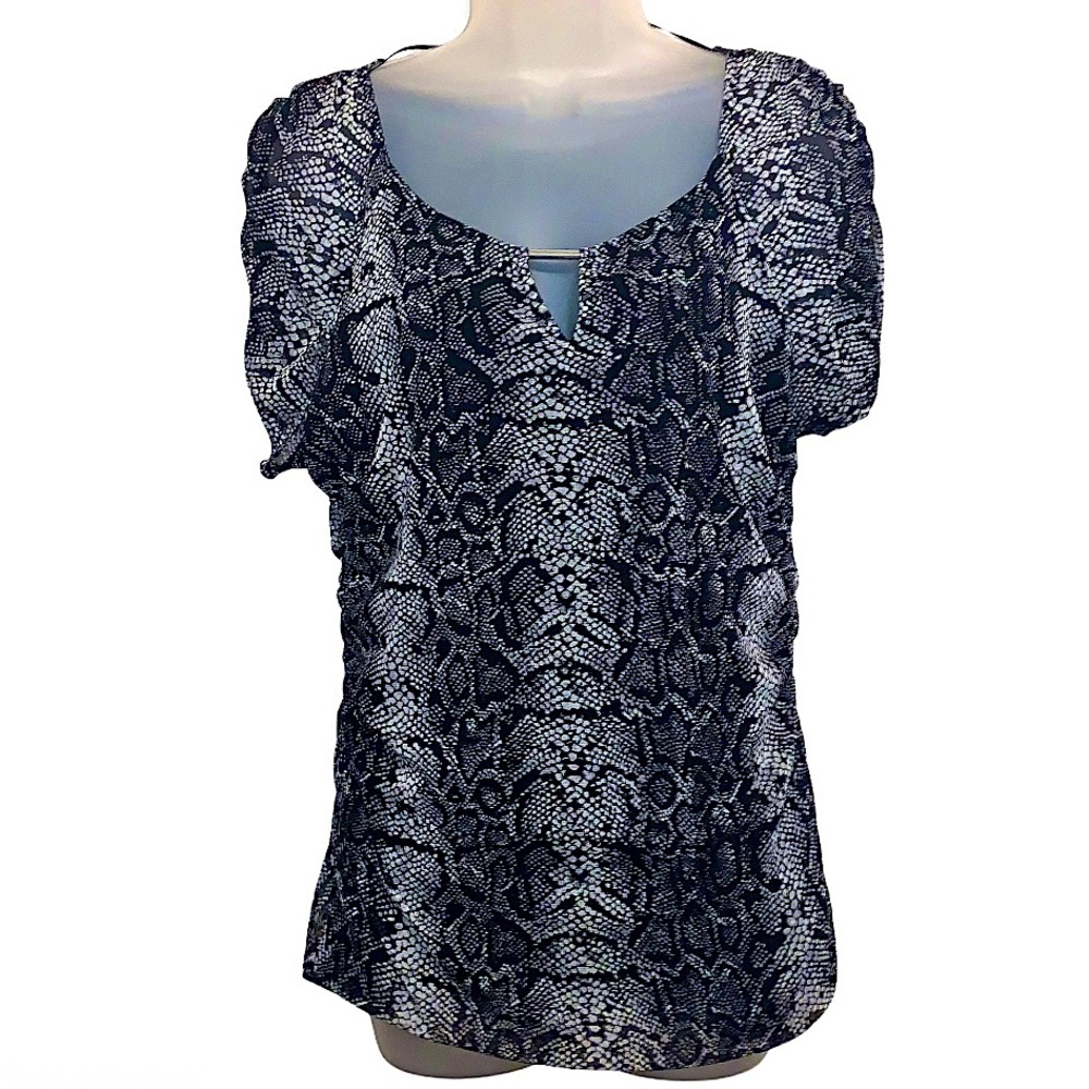 INC Snake Print Metal Keyhole Short Sleeve Top Black & Gray XL - Picture 11 of 11